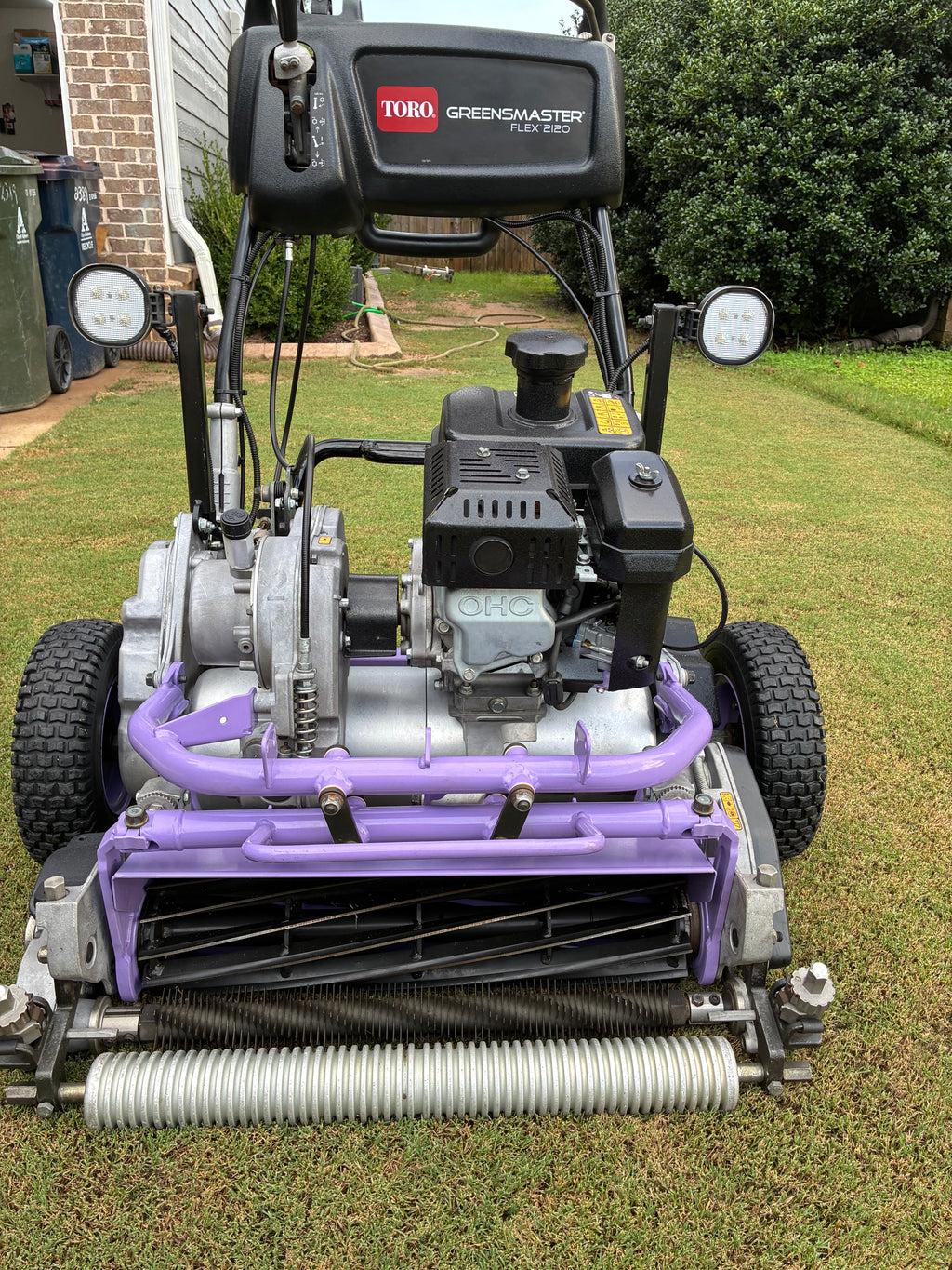 2017 Toro Greensmaster 2120 with Groomer
