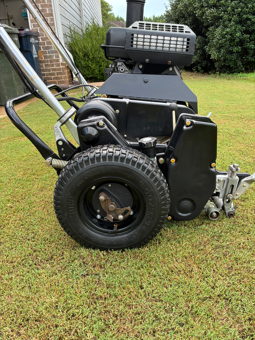 2011 Toro Greensmaster 1000
