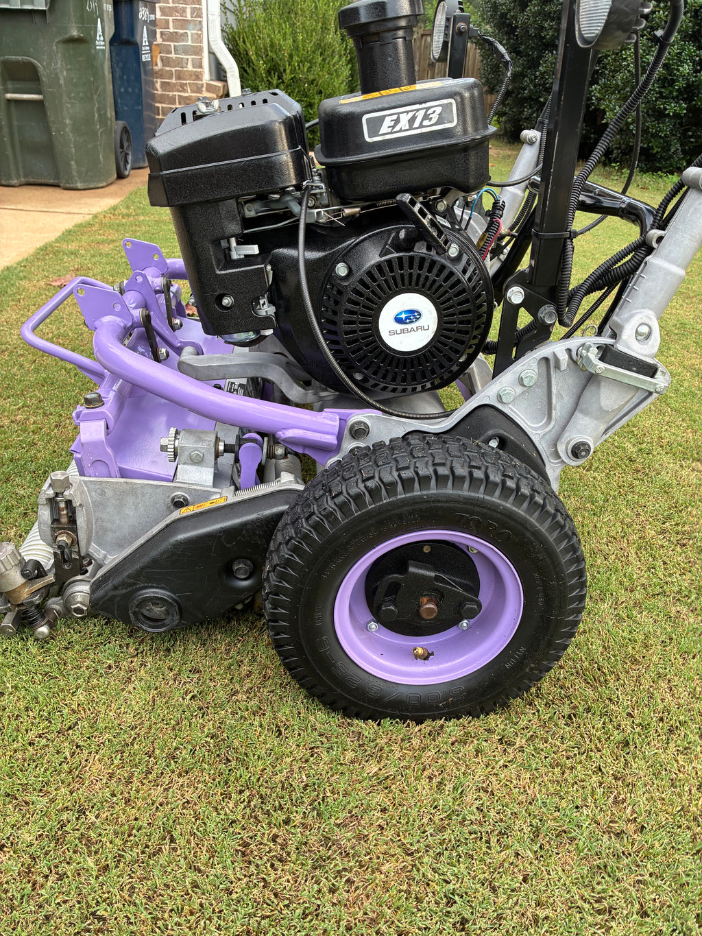 2017 Toro Greensmaster 2120 with Groomer